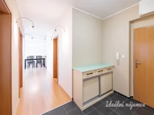 Pronájem bytu 3+kk, Praha - Letňany, Beranových, 71 m2