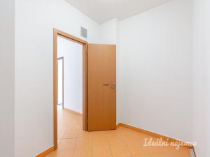 Pronájem bytu 3+kk, Praha - Dolní Měcholupy, Kryšpínova, 83 m2