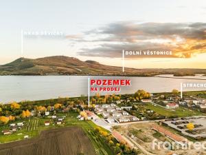 Prodej pozemku pro bydlení, Strachotín, 2851 m2