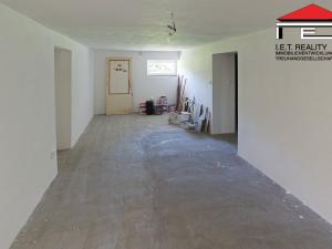 Prodej vícegeneračního domu, Praha - Újezd nad Lesy, Netušilská, 270 m2