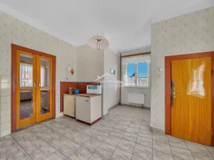 Prodej rodinného domu, Okrouhlice, 1002 m2