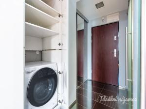 Pronájem bytu 3+kk, Praha - Smíchov, Staropramenná, 78 m2