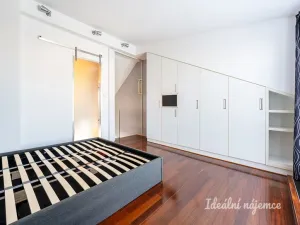 Pronájem bytu 3+kk, Praha - Smíchov, Staropramenná, 78 m2