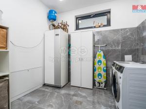 Prodej rodinného domu, Trnovany - Podviní, 180 m2