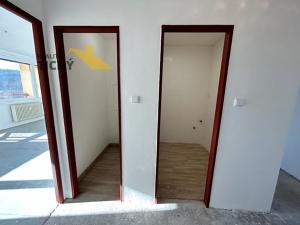 Prodej bytu 3+1, Hronov, Hostovského, 67 m2