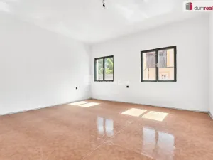 Prodej rodinného domu, Bečov nad Teplou, nám. 5. května, 246 m2