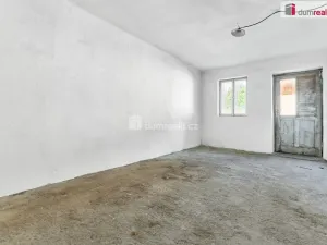 Prodej rodinného domu, Bečov nad Teplou, nám. 5. května, 246 m2