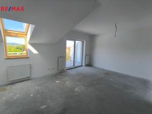 Prodej bytu 3+kk, Karlovy Vary, Šumavská, 111 m2