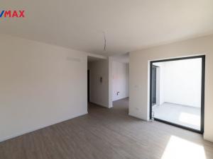 Prodej bytu 3+kk, Zlín, Tyršovo nábřeží, 93 m2