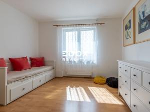 Prodej bytu 4+kk, Praha - Horní Počernice, V javorech, 125 m2