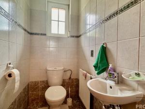 Prodej rodinného domu, Psáry, Pod Vápenkou, 226 m2