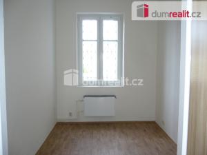 Pronájem bytu 3+1, Děčín - Děčín III-Staré Město, Litoměřická, 75 m2