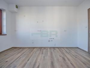 Prodej bytu 2+kk, Kašperské Hory, Lesní, 46 m2