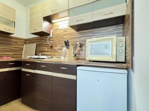 Prodej komerční nemovitosti, Stará Ves, Potočná, 250 m2