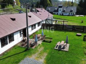 Prodej komerční nemovitosti, Stará Ves, Potočná, 250 m2