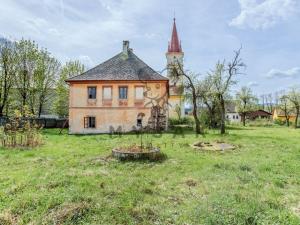 Prodej historického objektu, Hostouň, Chodské náměstí, 340 m2