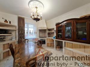 Prodej rodinného domu, Praha - Kyje, Vranovská, 290 m2