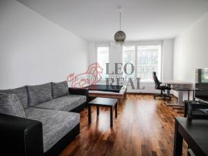 Prodej bytu 1+kk, Praha - Smíchov, Švédská, 45 m2