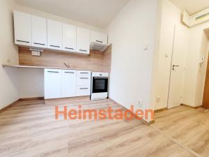 Pronájem bytu 1+1, Havířov - Šumbark, Opletalova, 28 m2