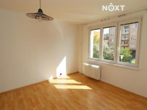 Pronájem bytu 1+1, Karlovy Vary, Družstevní, 37 m2