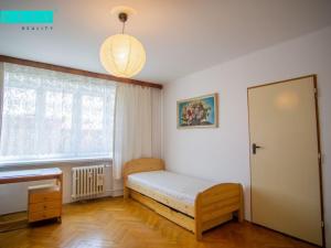 Pronájem bytu 2+1, Olomouc - Nové Sady, Myslbekova, 54 m2