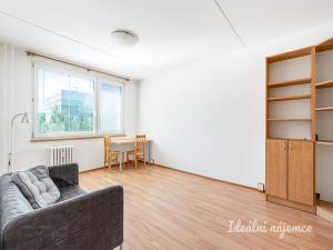 Pronájem bytu 1+kk, Praha - Hostivař, Vajdova, 29 m2