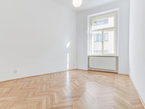 Pronájem bytu 2+1, Praha - Nové Město, Na Zderaze, 73 m2