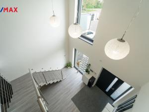 Prodej rodinného domu, Přerov nad Labem, 205 m2