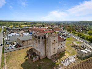 Prodej obchodního prostoru, Nová Ves, 3671 m2