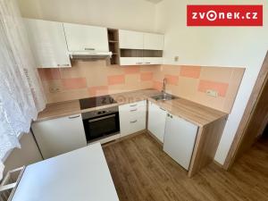 Pronájem bytu 1+1, Zlín, Větrná, 35 m2