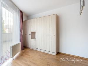 Pronájem bytu 3+kk, Praha - Krč, Panuškova, 70 m2