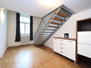 Pronájem bytu 3+kk, Praha - Vinohrady, Balbínova, 75 m2