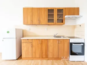 Pronájem bytu 2+kk, Praha - Vršovice, Tolstého, 56 m2