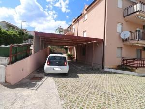 Prodej bytu 4+kk, Vodice (Grad Vodice), Chorvatsko, 94 m2