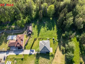 Prodej pozemku pro bydlení, Karlovy Vary, 3902 m2