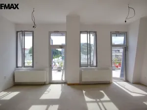Pronájem obchodního prostoru, Kopřivnice, Záhumenní, 47 m2