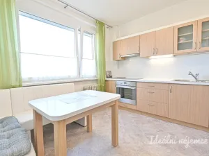 Pronájem bytu 1+1, Hradec Králové - Nový Hradec Králové, třída Edvarda Beneše, 41 m2