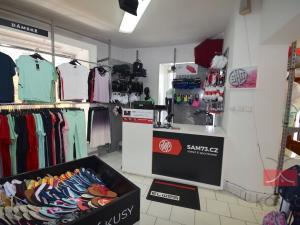 Pronájem obchodního prostoru, Humpolec, Dolní náměstí, 90 m2