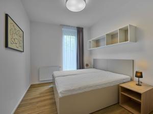 Pronájem bytu 2+kk, Praha - Vysočany, Odkolkova, 50 m2