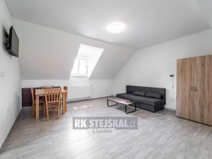 Prodej ubytování, Horní Stropnice - Chlupatá Ves, 304 m2