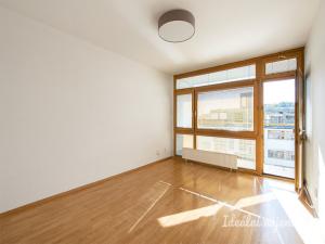 Pronájem bytu 3+kk, Praha - Smíchov, Tomkova, 89 m2