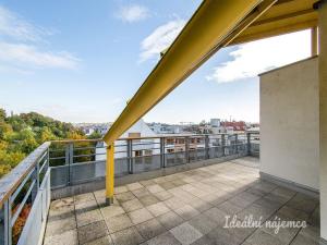 Pronájem bytu 3+kk, Praha - Smíchov, Tomkova, 89 m2