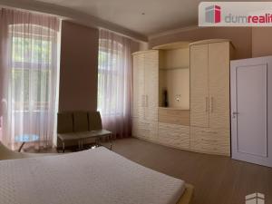 Prodej bytu 2+1, Mariánské Lázně, Hlavní třída, 102 m2