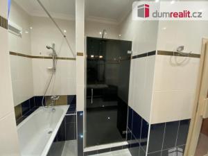 Prodej bytu 2+1, Mariánské Lázně, Hlavní třída, 102 m2