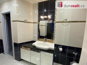 Prodej bytu 2+1, Mariánské Lázně, Hlavní třída, 102 m2