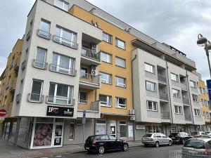 Pronájem bytu 2+kk, Tábor, Nerudova, 61 m2