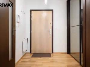 Prodej bytu 2+kk, Karlovy Vary, Libušina, 70 m2