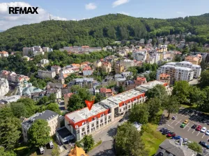 Prodej bytu 2+kk, Karlovy Vary, Libušina, 70 m2