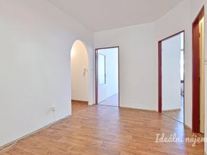 Pronájem bytu 4+1, Pardubice - Zelené Předměstí, třída Míru, 90 m2