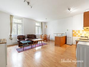 Pronájem bytu 3+kk, Praha - Žižkov, Roháčova, 76 m2